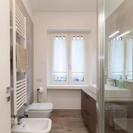 Campania - Ristrutturato Nuovo Vicino M4 Apartament Mediolan