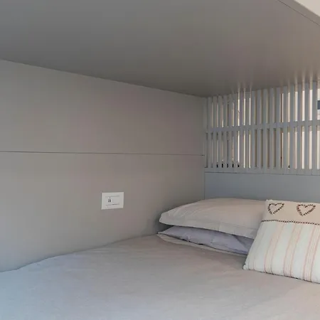 Campania - Ristrutturato Nuovo Vicino M4 Apartament
